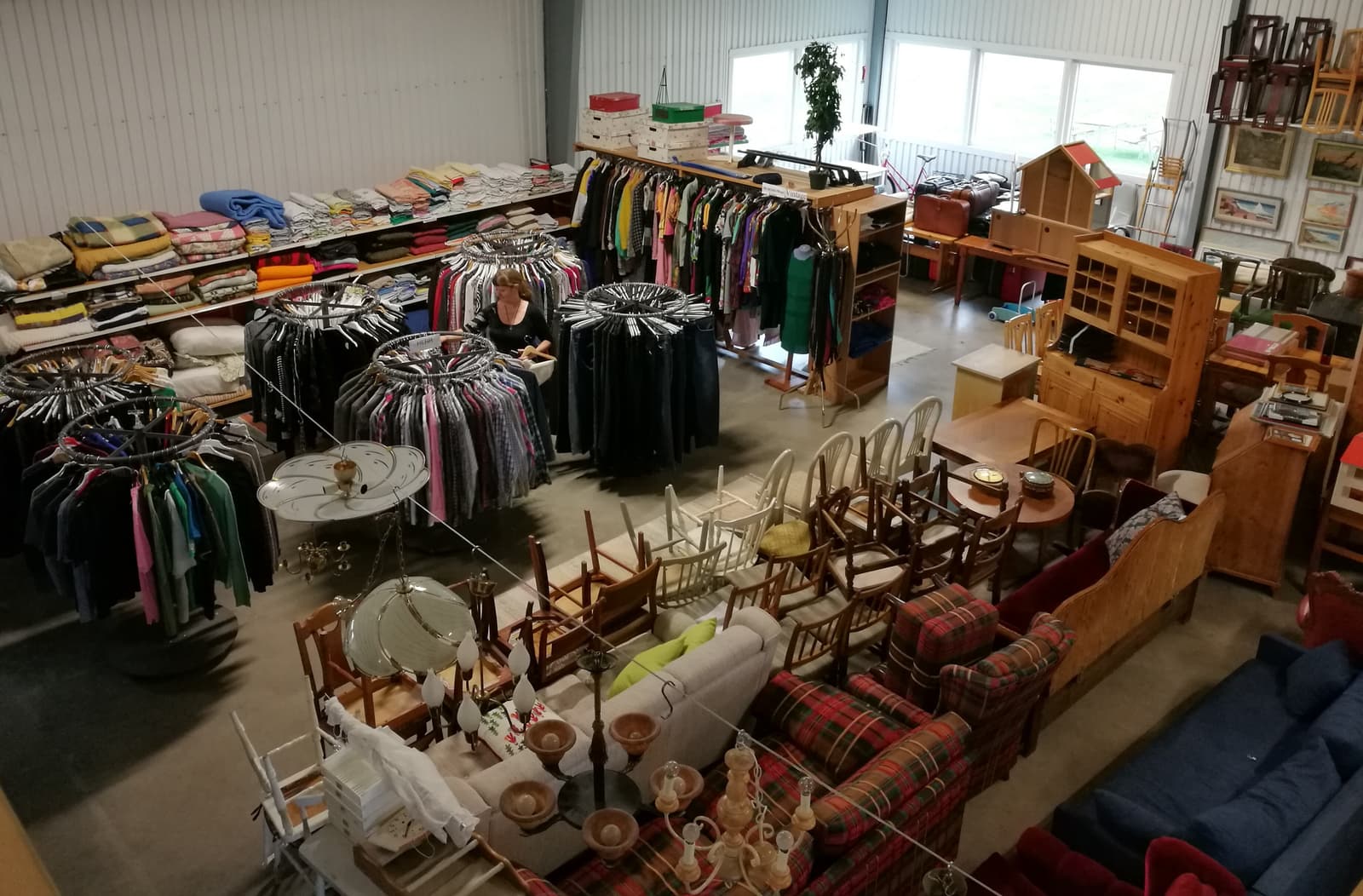 Munkelands Pärla: Ordets Secondhand – En tidsresa fylld av fynd