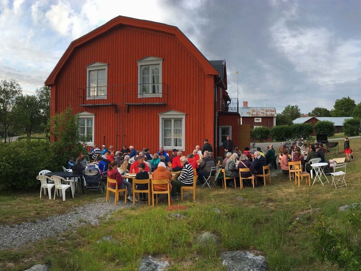 Holmöns Prästgård: En historisk pärla i Västerbottens skärgård