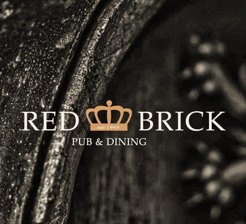 The Red Brick Pub & Dining: En engelsk oas i Värmland