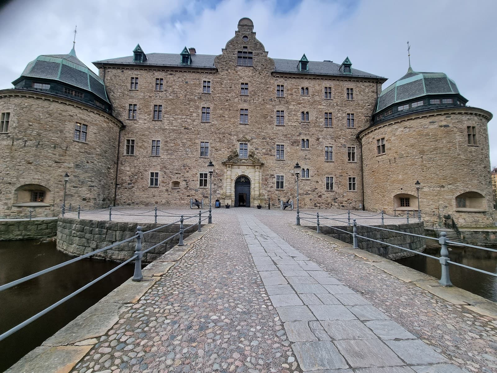 Örebro Slott: Ett levande historiskt landmärke