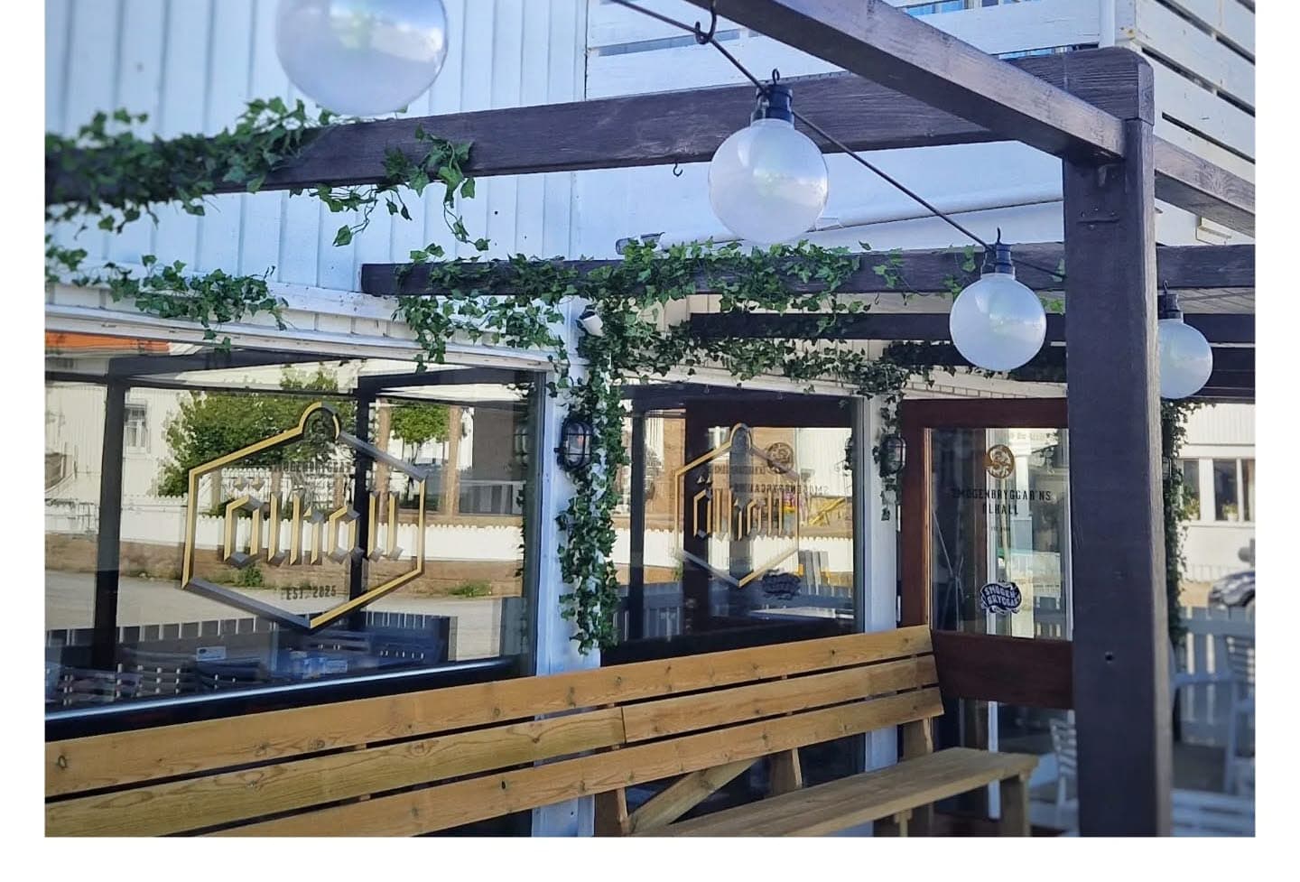 Smögenbryggar'ns Ölhall: En smak av Västkusten