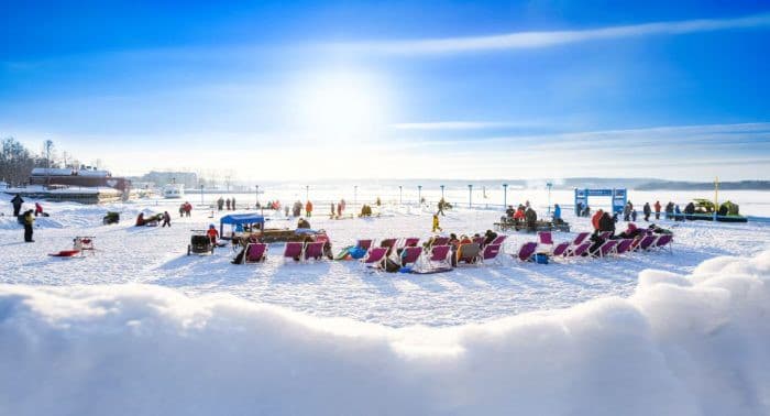 Vinterparken Östersund: Ett Vinteräventyr vid Storsjöns Is