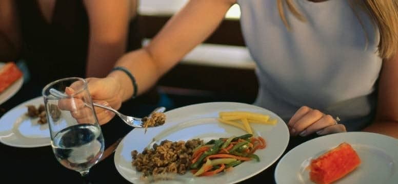 Sörfjärdens Golfcafé: Där hav möter rofylld natur
