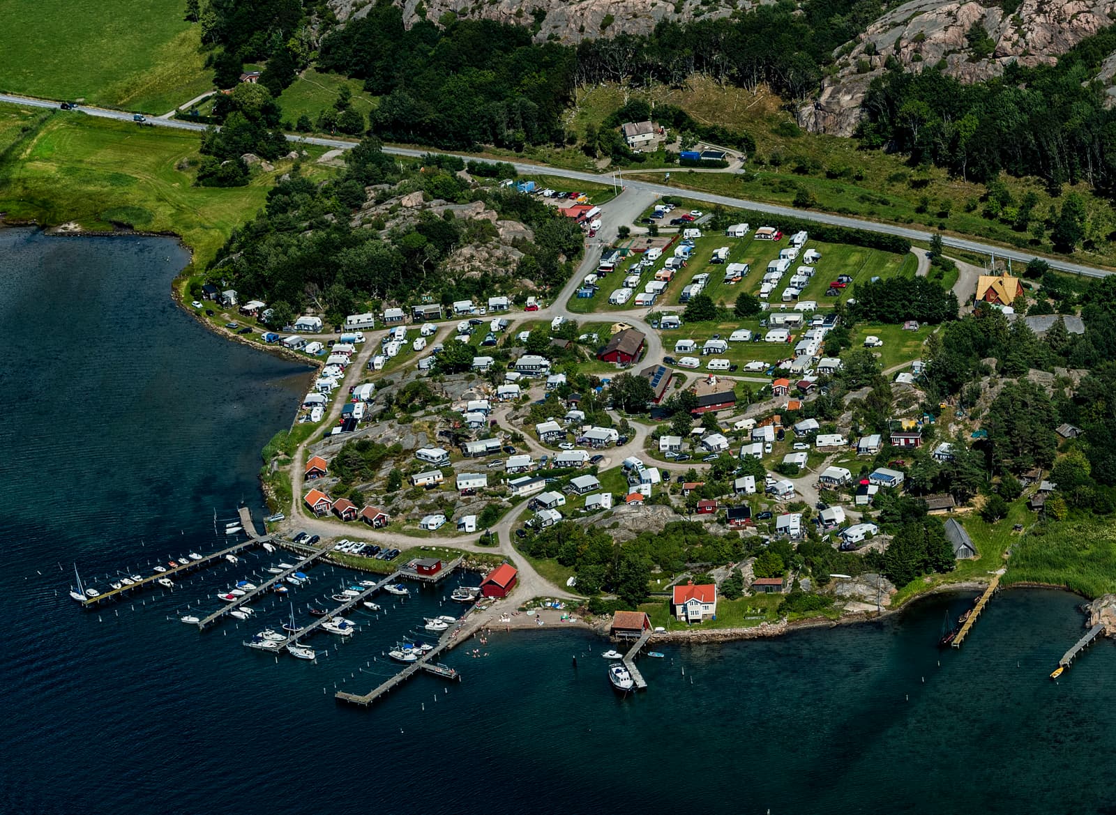 Rörviks Camping: Bohuslänsk kustupplevelse nära Hamburgsund