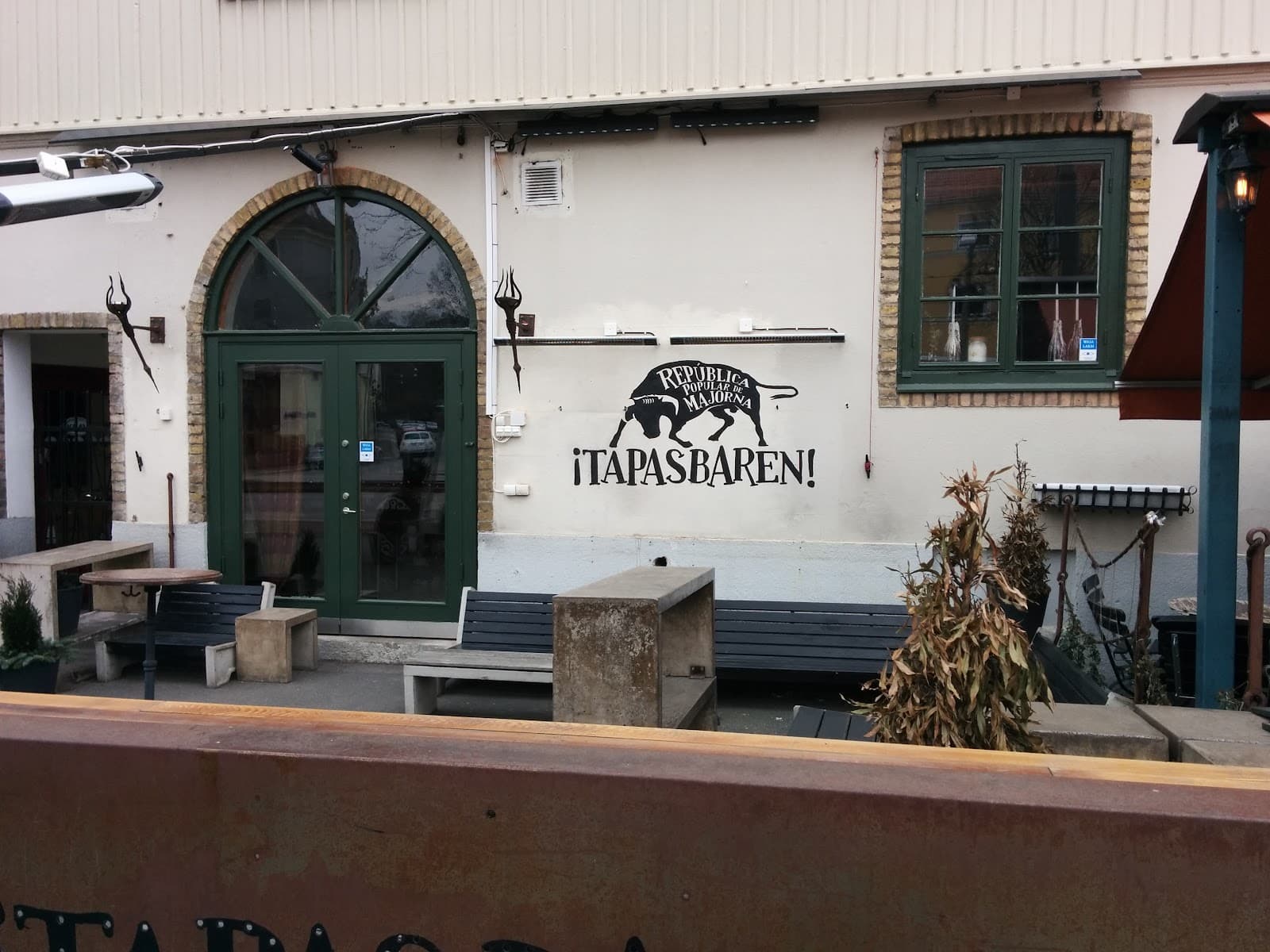 Tapasbaren: En smakresa till Spanien i hjärtat av Majorna