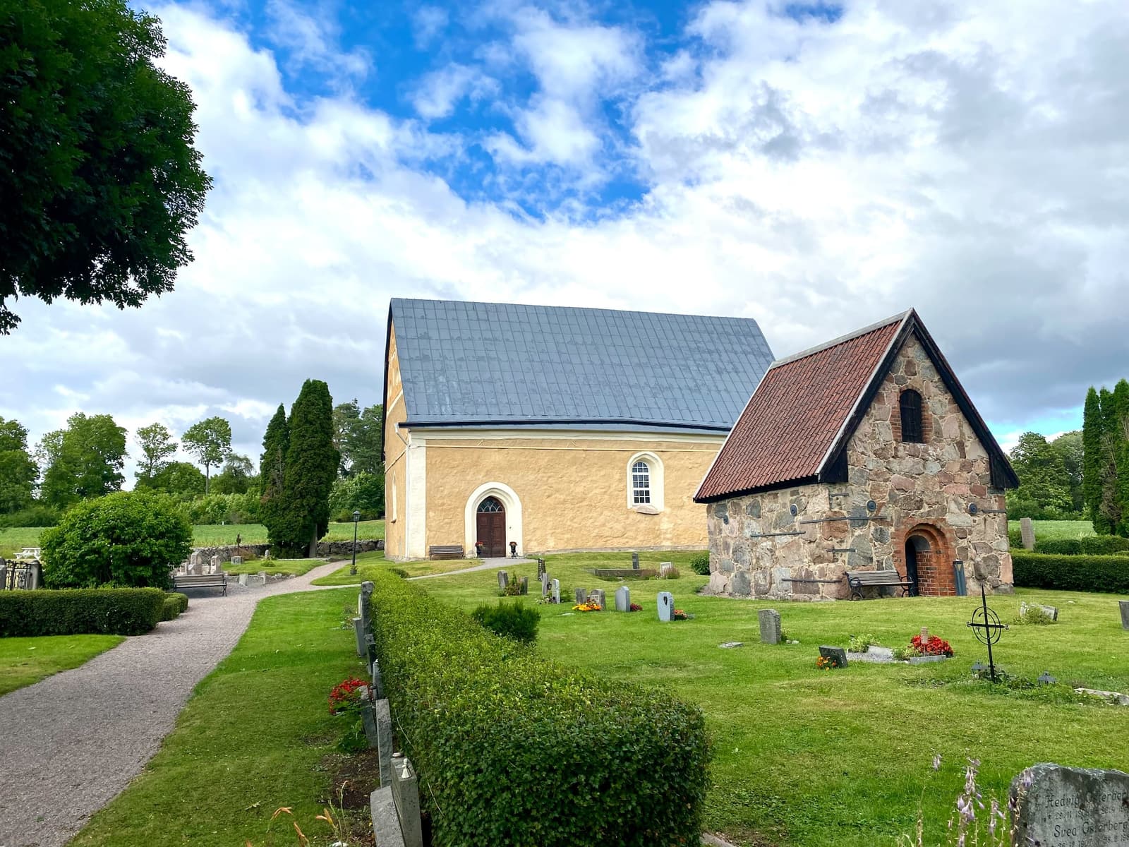 Uppsala-Näs Kyrka: En Tidlös Landskapssymbol