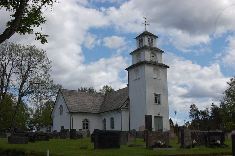 Töcksmarks kyrka: En historisk samlingspunkt vid gränsen