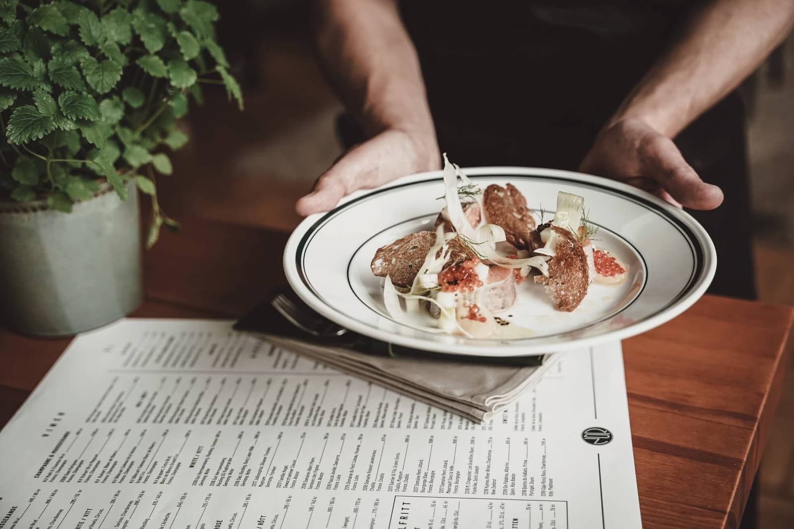NÒR Södermalm: Stockholms Nya Bistrostil I Kreativt Centrum