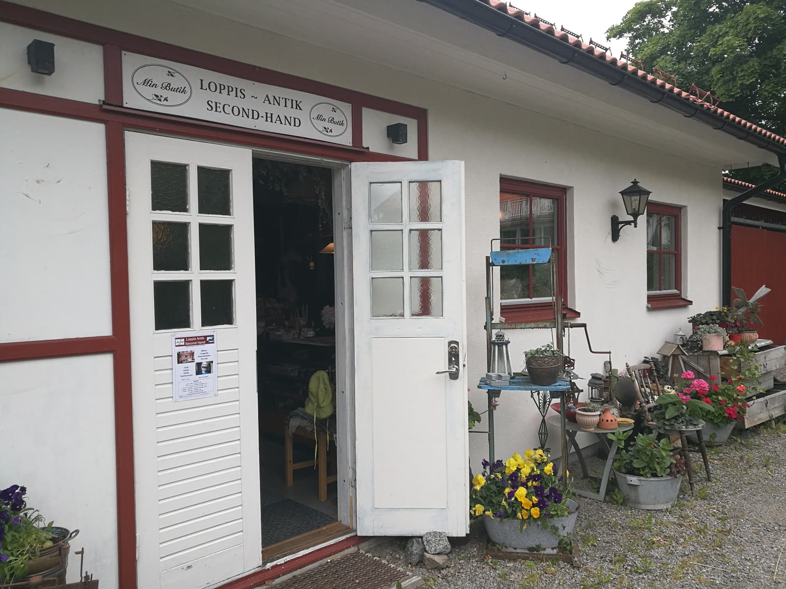 År: Antikens pärla mitt i Dalslands idyll