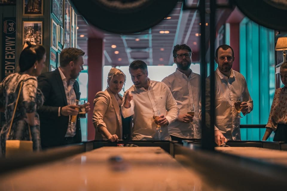 O'Learys Kungälv: Sport, smakupplevelser och gemenskap vid Göta älvs strand
