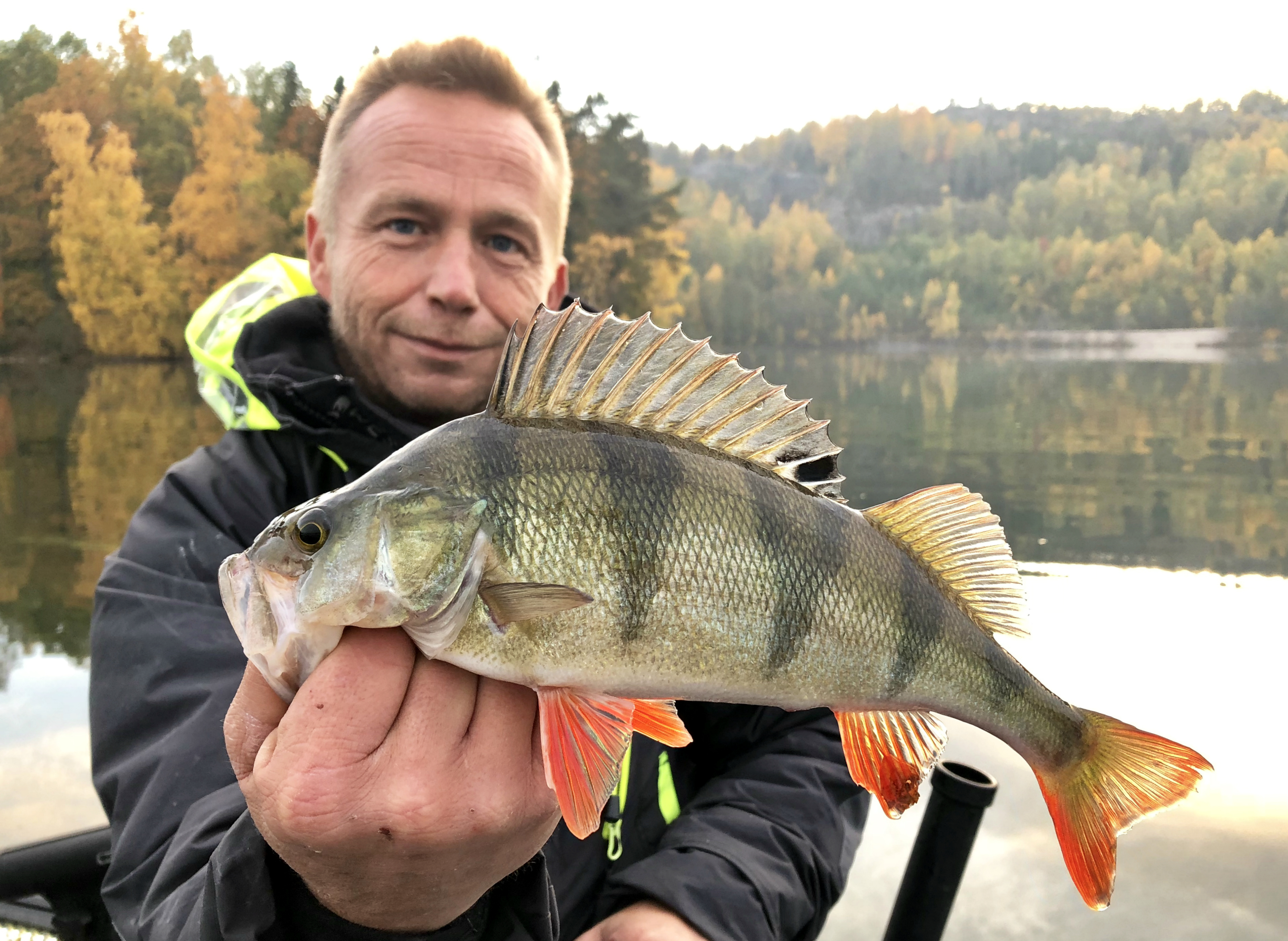 Dalslands Sportfiske: Fiskelycka i en Vattenrik Region