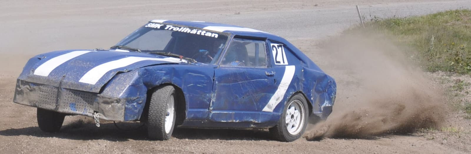 Hedeängs Arena: Där Motorsport Magi Möter Trollhättans Arv