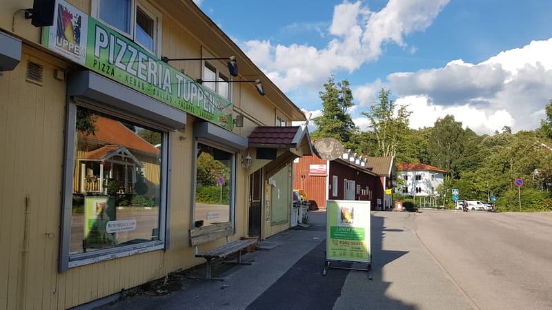 Tuppen Pizzeria: Pizza med ekon av industrihistoria i Tollered