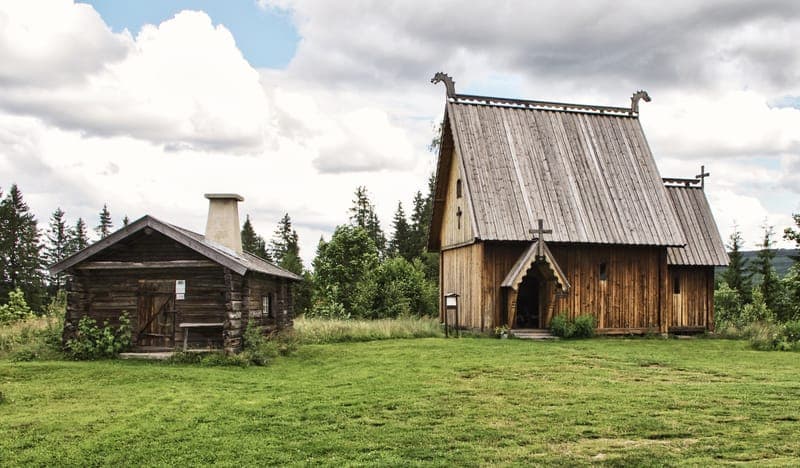 Ekshärads Stavkyrka: En Modern Ode till Nordisk Byggnadskonst
