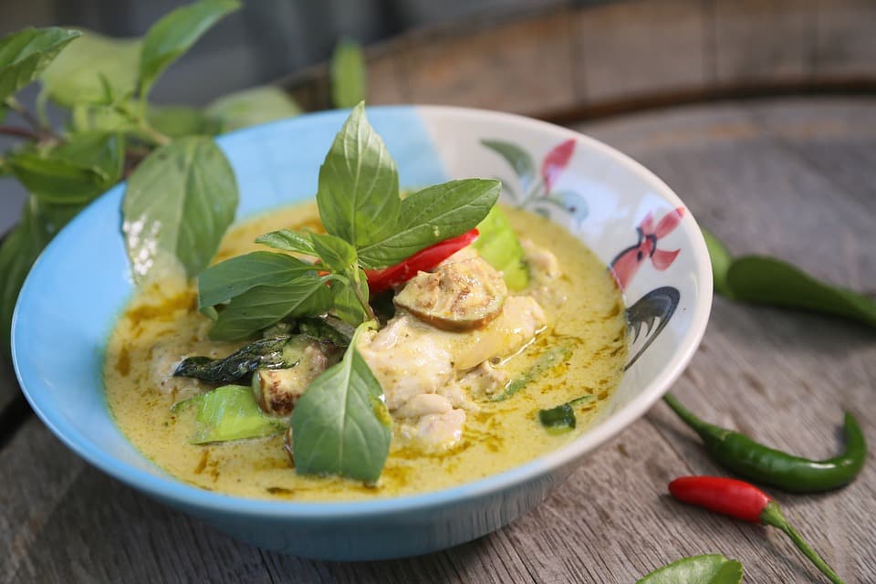 Thairestaurang Prästgården: Autentiska smaker möter historisk charm i Kungshamn