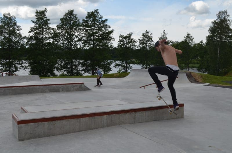 Karlskoga Skatepark: En dynamisk mötesplats