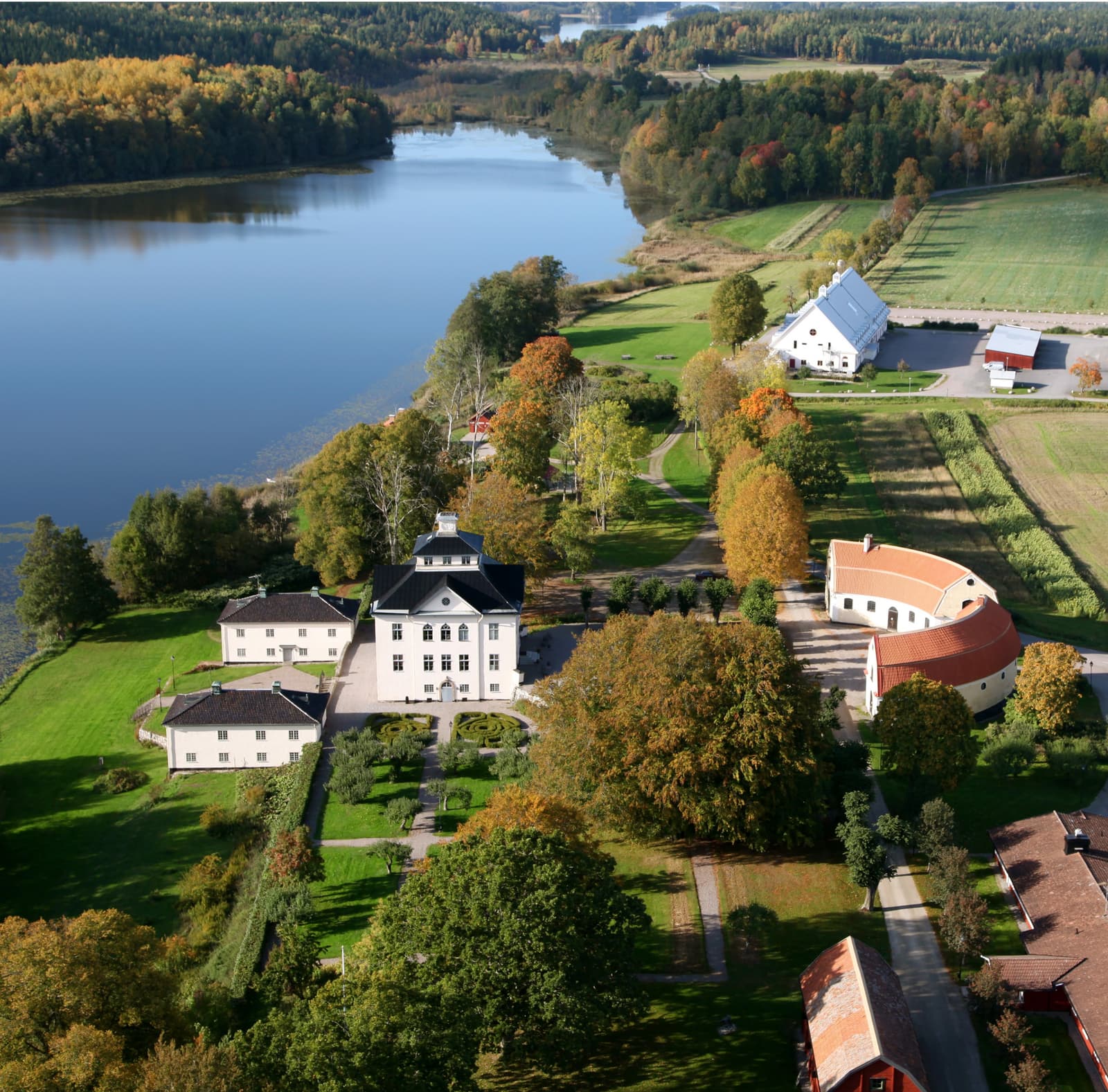 Öster Malma Slott: En upplevelse av vilt och kulturarv i Sörmland