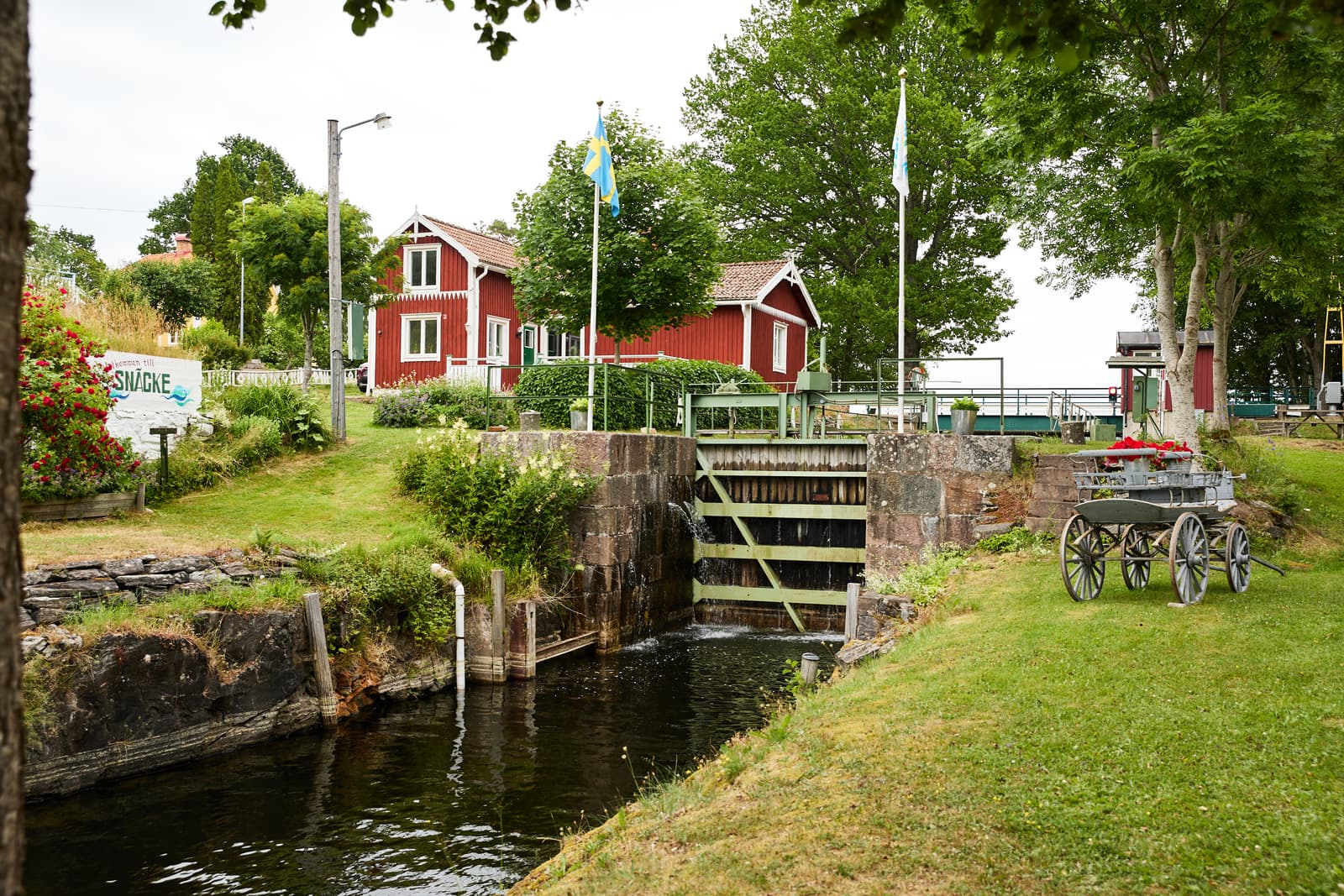Slussvaktarbostaden vid Snäcke: Historiskt boende med charm