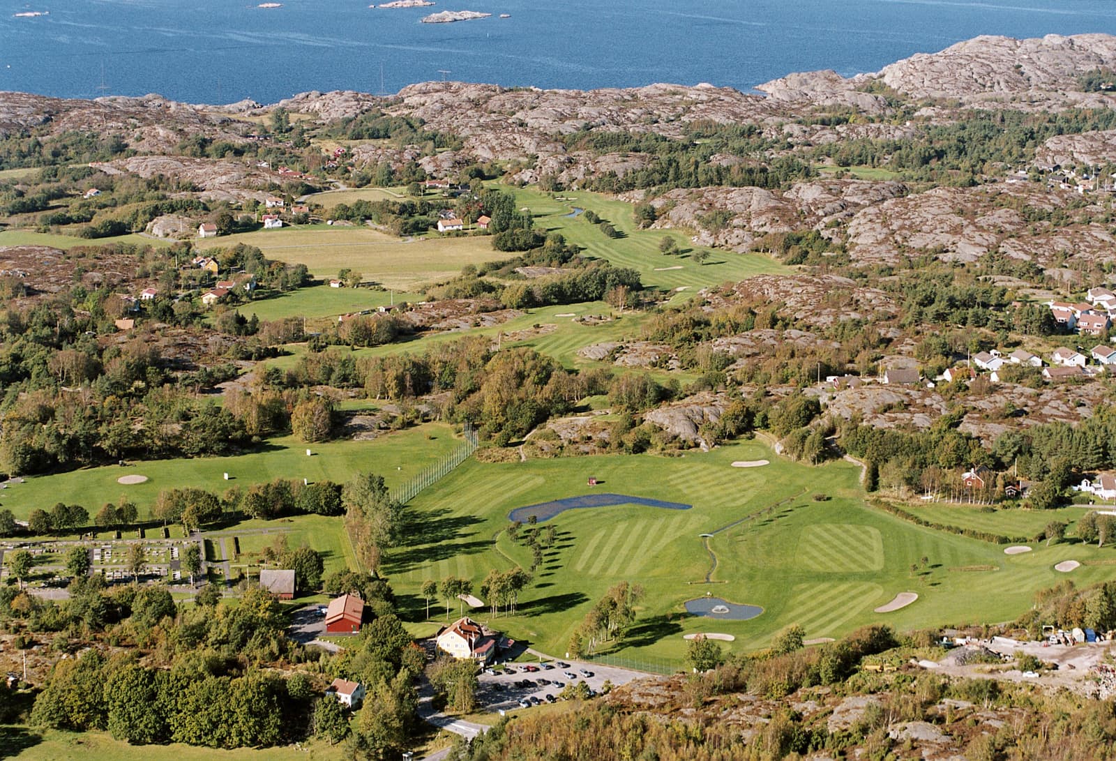 Skaftö Golfklubb: En golfupplevelse vid Bohusläns salta vatten