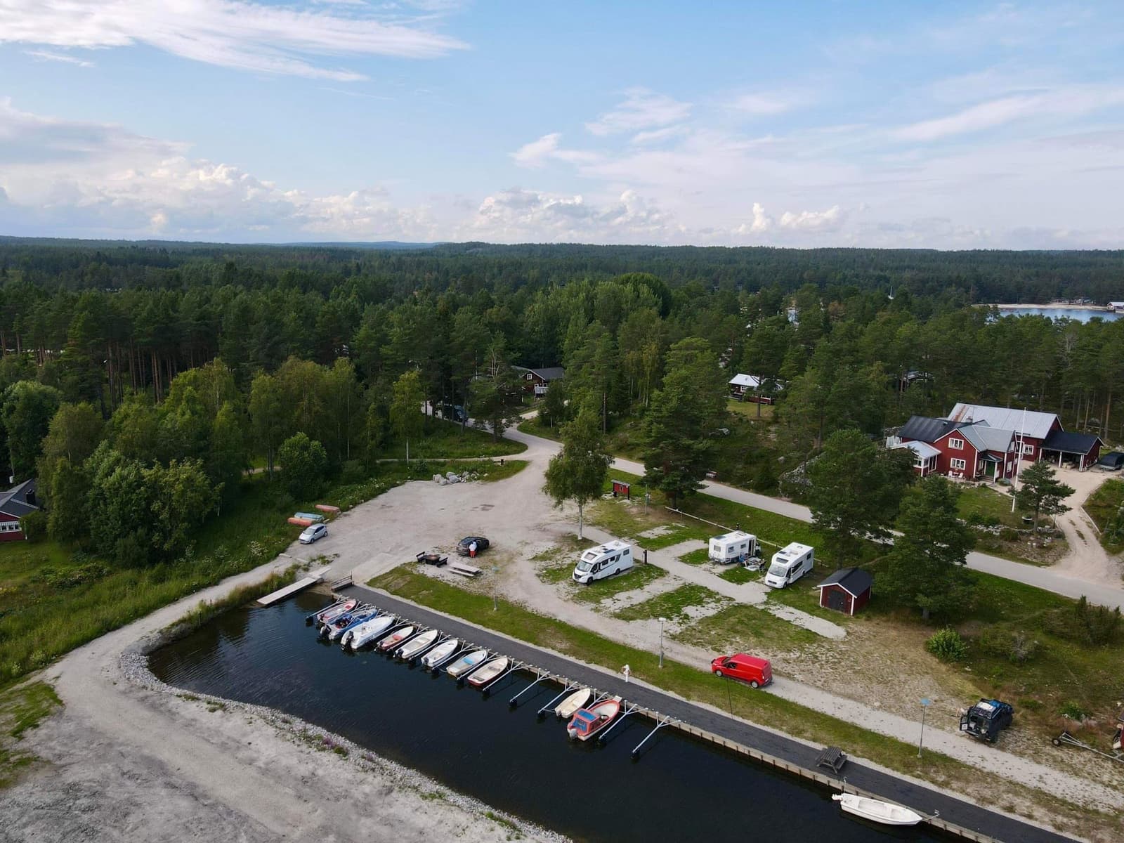 Norrfjärdens Camping: Fridfull semester vid Borstskär