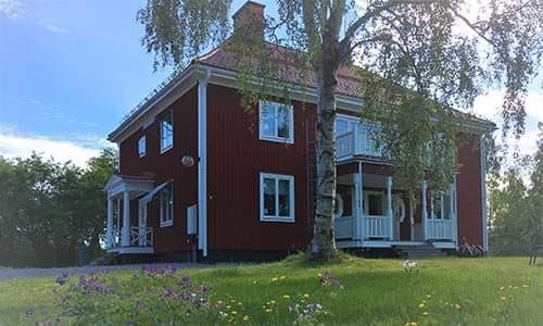 Åsgård Vandrarhem – Jokkmokks själ i en anrik jägmästarbostad