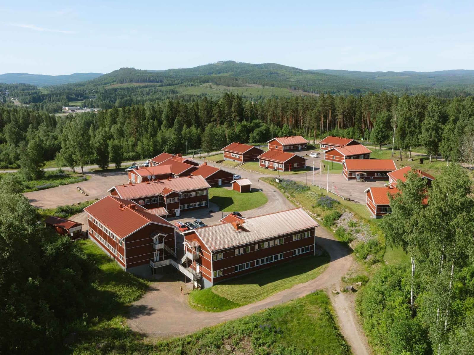Naturnära reträtt i Värmland: Njut av stillheten vid Valbergsängen