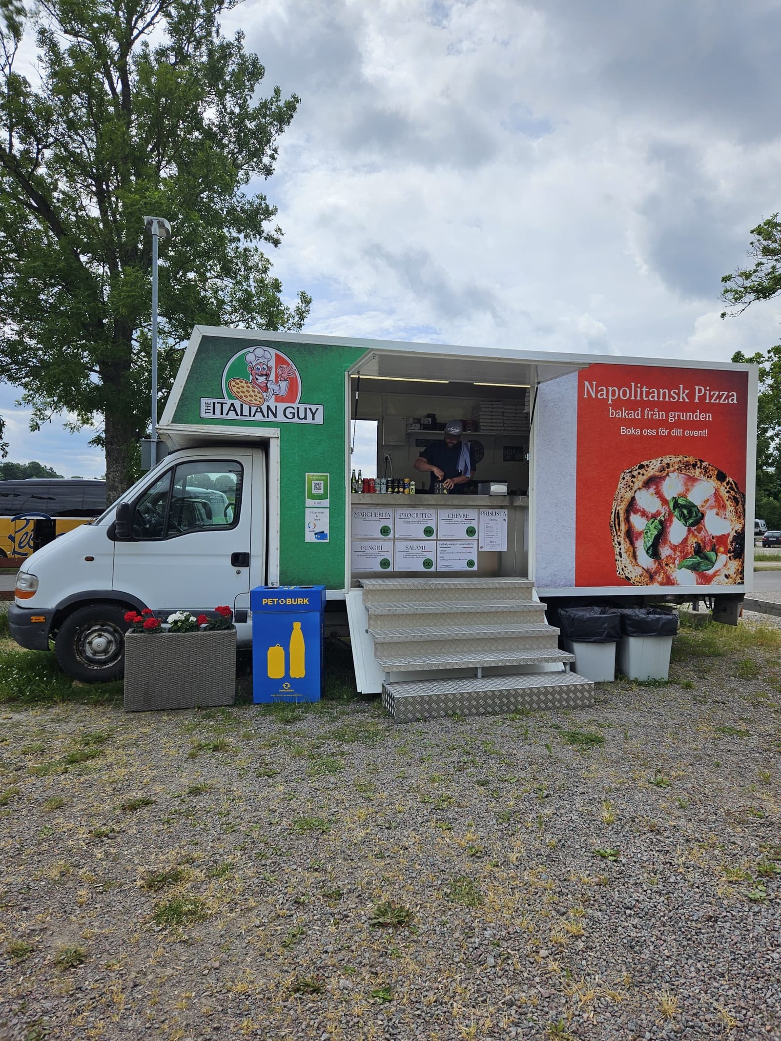 The Italian Guy: Neapolitansk pizzakonst i Östergötlands hjärta