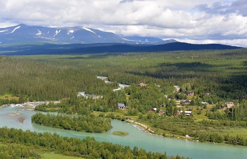 Kvikkjokk Fjällstation – Din port till Lapplands orörda natur